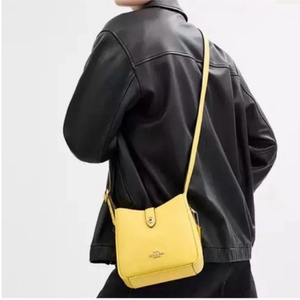 Coach Hadley Mini Crossbody Bag # CAL60 - Picture 2 of 9